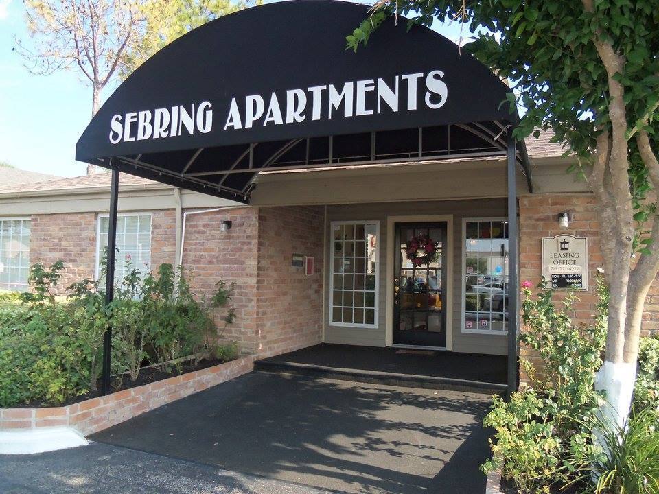 Apartment for rent at 9501 Beechnut St, Houston, TX 77036
