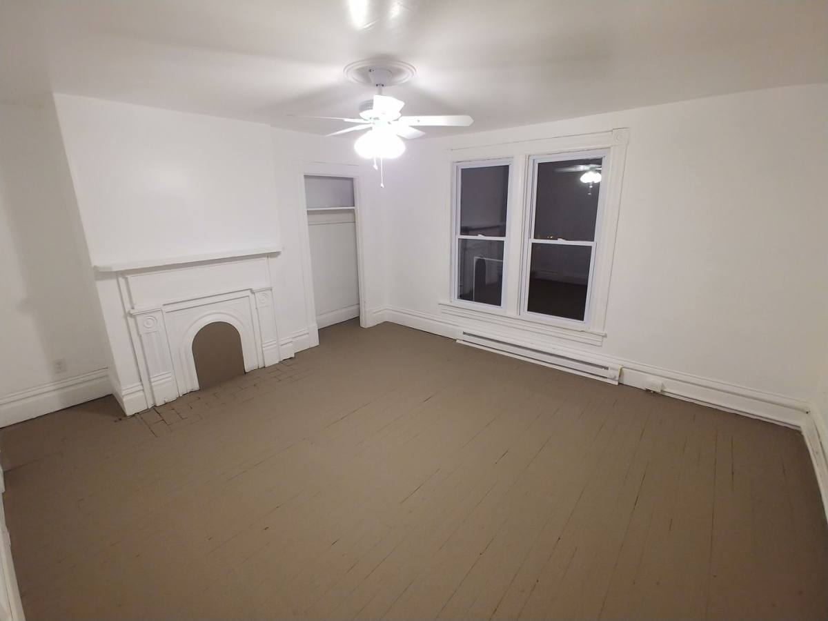 House for rent at 640 Lillian St, Pittsburgh, PA 15210