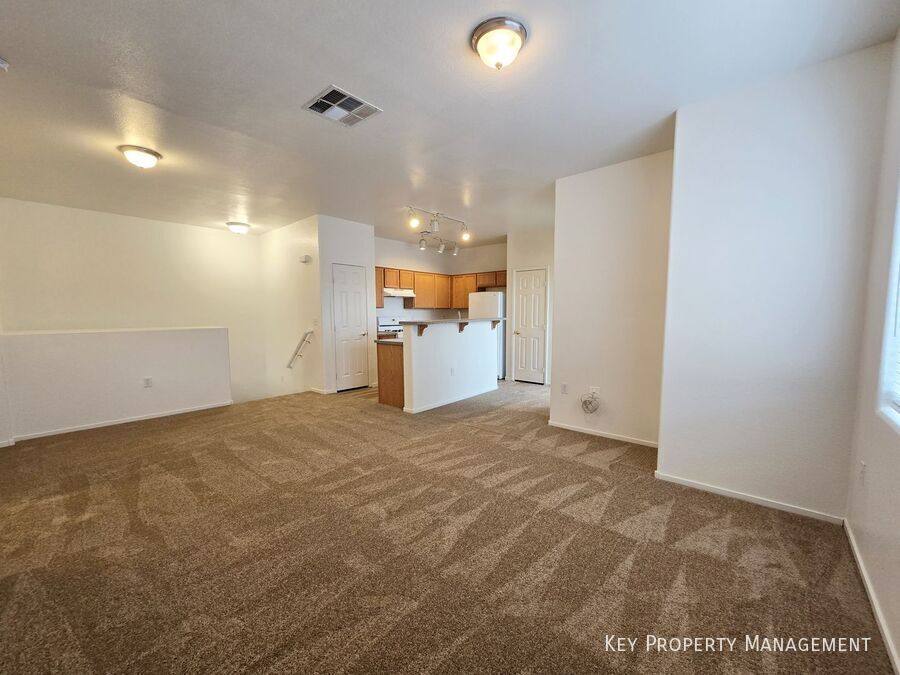 Condo for rent at 6320 Desert Leaf St #1, North Las Vegas, NV 89081