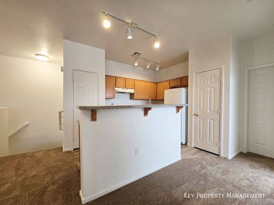Condo for rent at 6320 Desert Leaf St #1, North Las Vegas, NV 89081