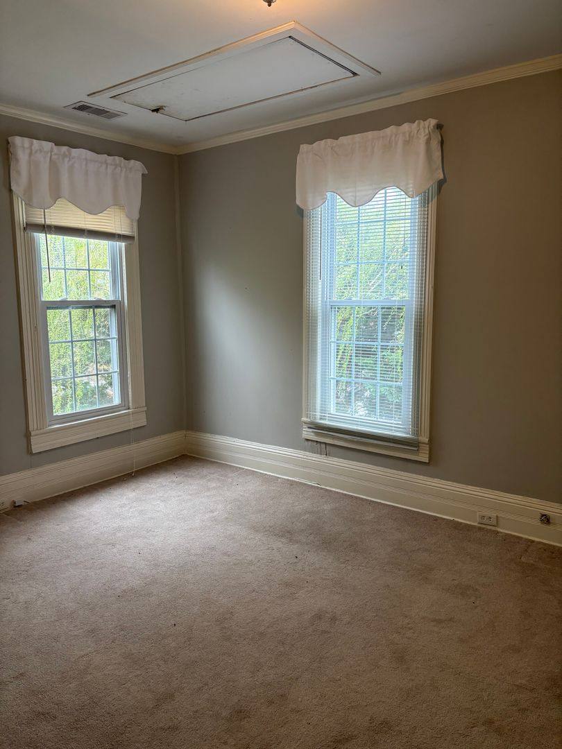 House for rent at 208 Island Ave, Chattanooga, TN 37405