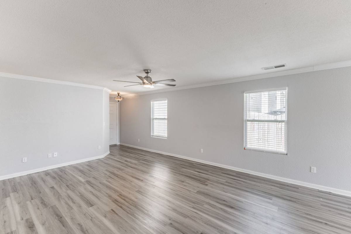 House for rent at 163 Sedgewick Dr, Owens Cross Roads, AL 35763