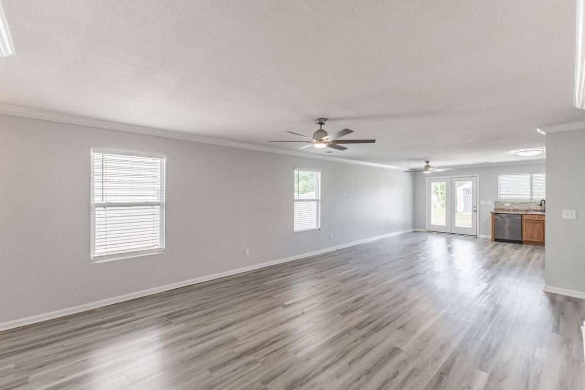 House for rent at 163 Sedgewick Dr, Owens Cross Roads, AL 35763