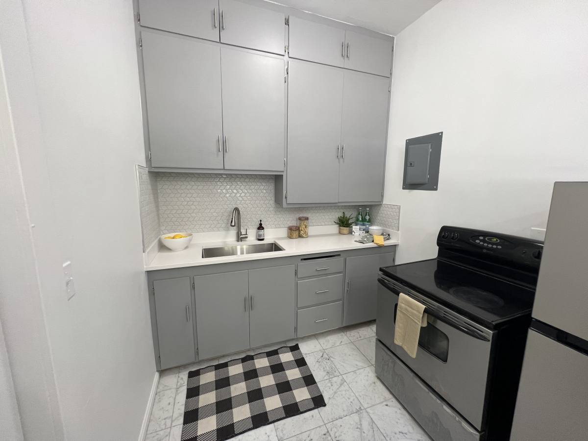Apartment for rent at 1127 E S Temple #3, Salt Lake City, UT 84102
