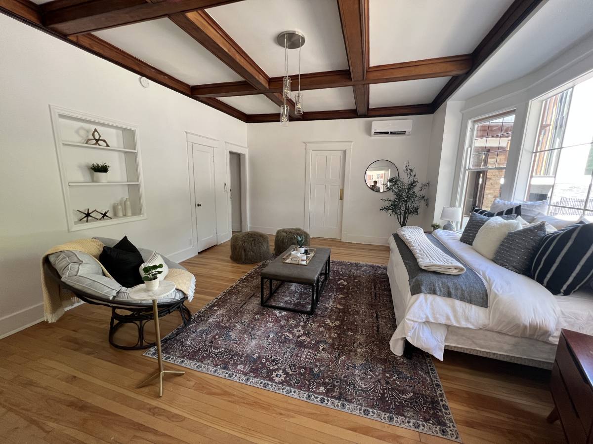 Apartment for rent at 1127 E S Temple #3, Salt Lake City, UT 84102