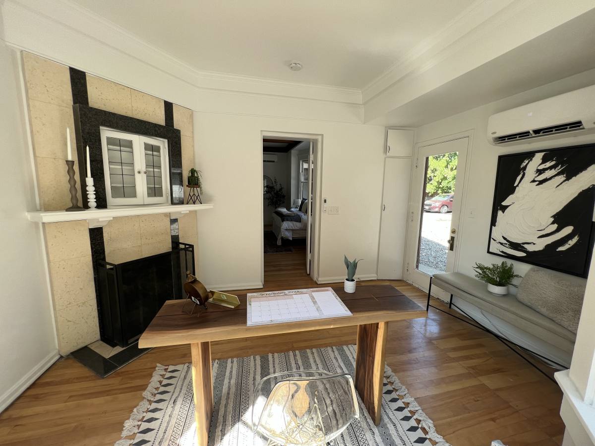 Apartment for rent at 1127 E S Temple #3, Salt Lake City, UT 84102