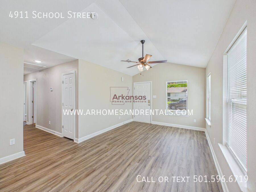 House for rent at 4911 School St, North Little Rock, AR 72117