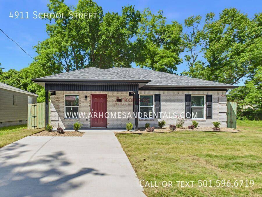 House for rent at 4911 School St, North Little Rock, AR 72117