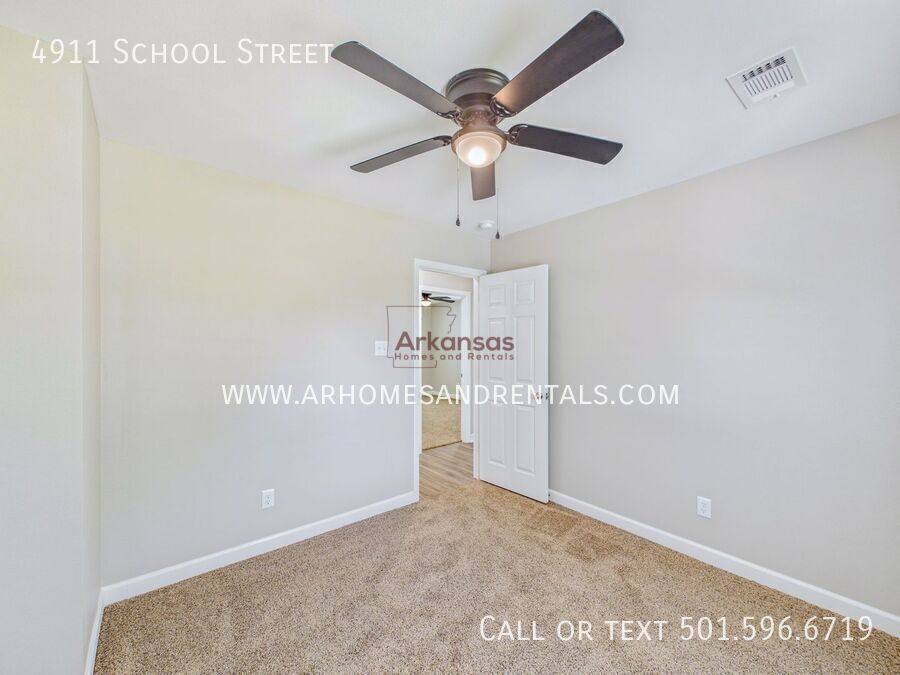 House for rent at 4911 School St, North Little Rock, AR 72117
