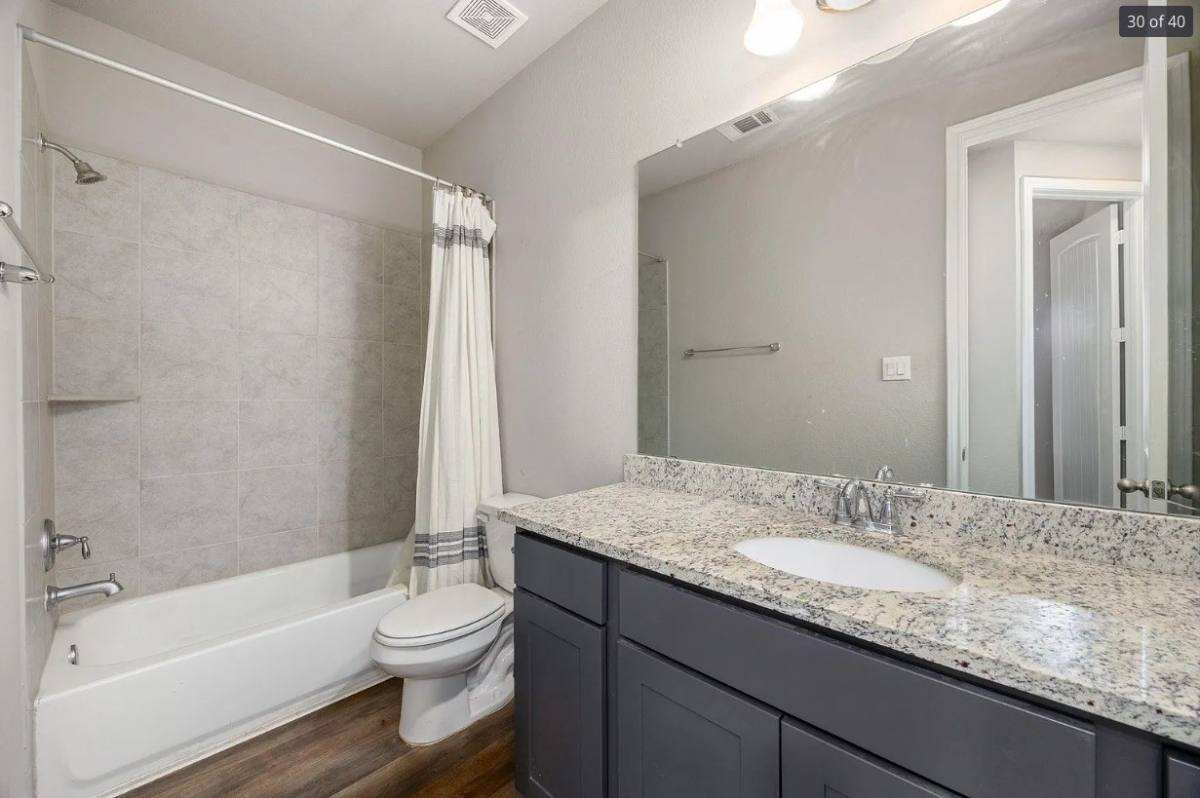 Apartment for rent at 26579 Pin Oak Dr, Hempstead, TX 77445