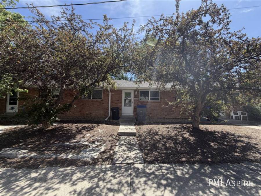Apartment for rent at 904 Tulip St, Longmont, CO 80501