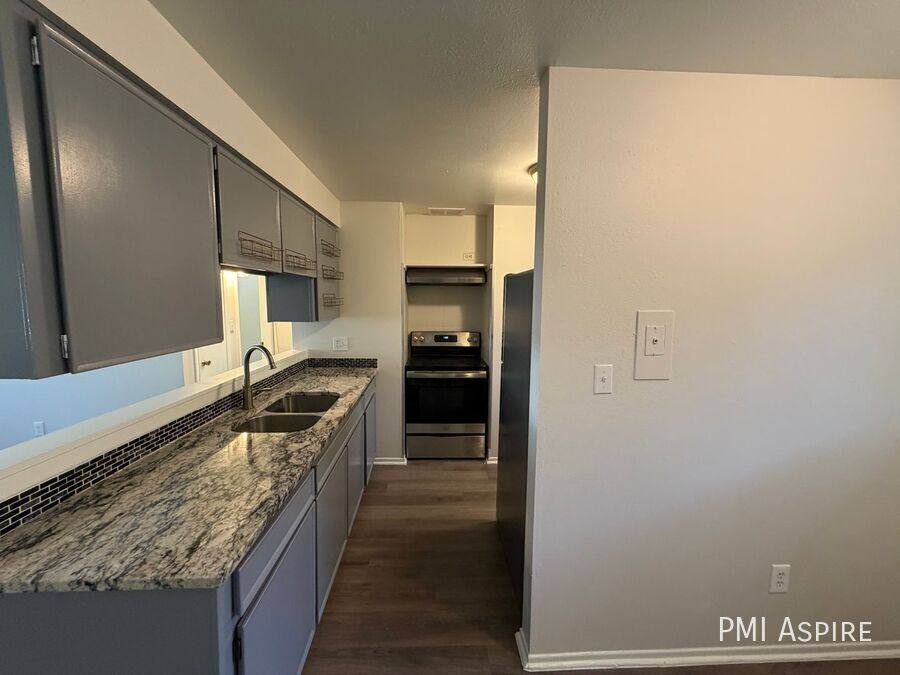 Apartment for rent at 904 Tulip St, Longmont, CO 80501