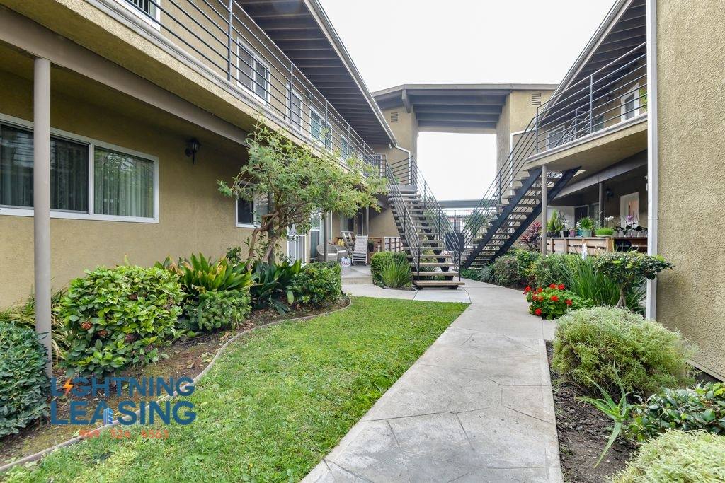 Apartment for rent at 1005 E Doran St #J, Glendale, CA 91206