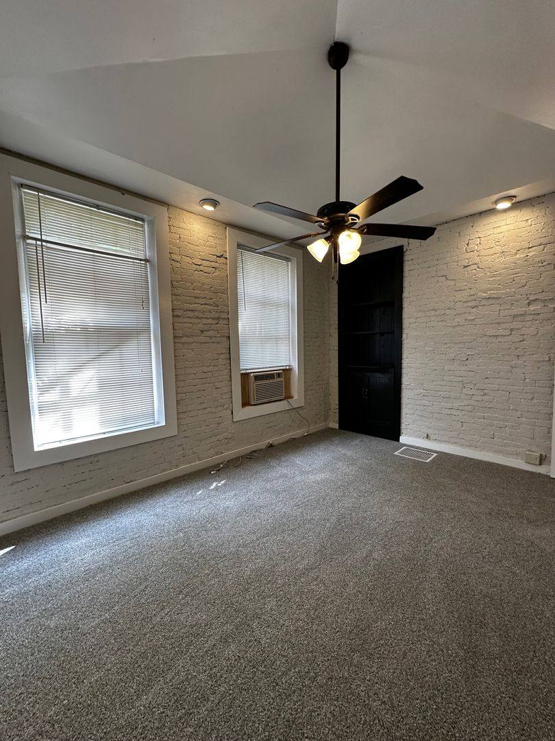 Apartment for rent at 1629 S 4th St, Louisville, KY 40208