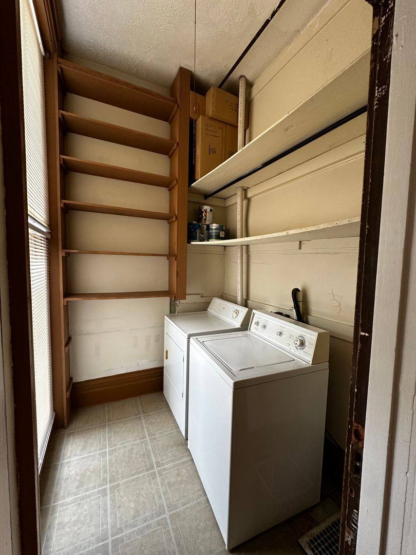 Apartment for rent at 1629 S 4th St, Louisville, KY 40208