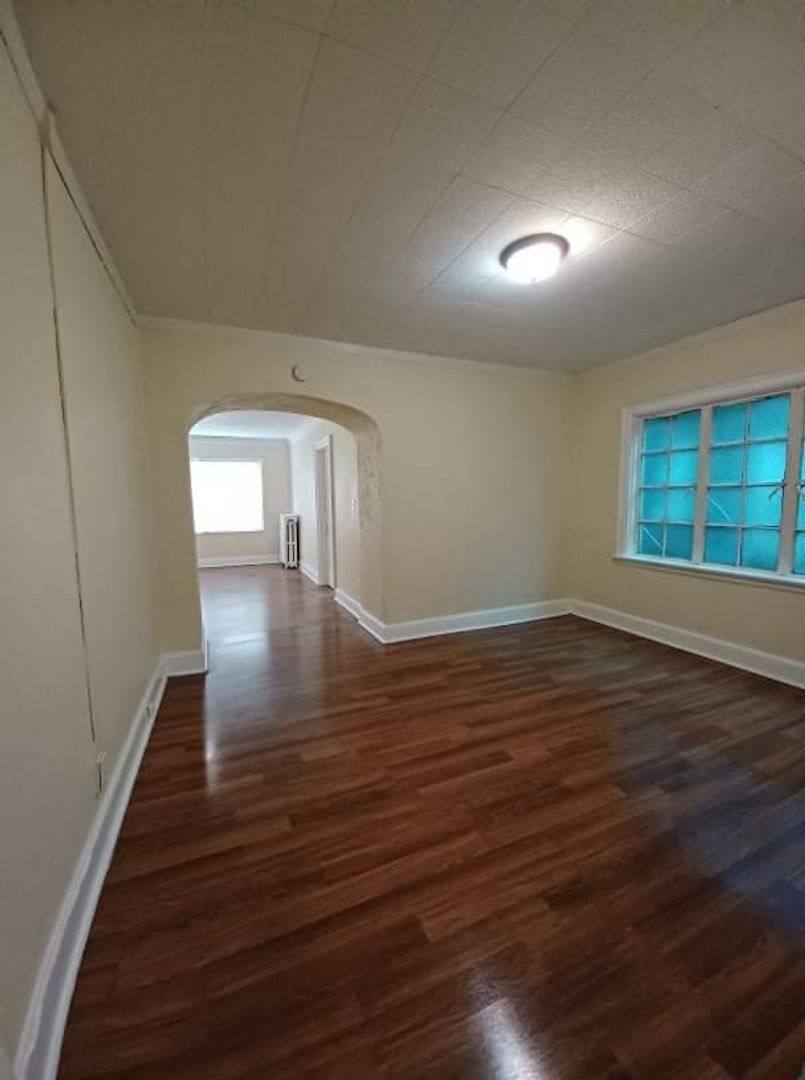 Apartment for rent at 1530-1534 Broadway St, Rockford, IL 61104