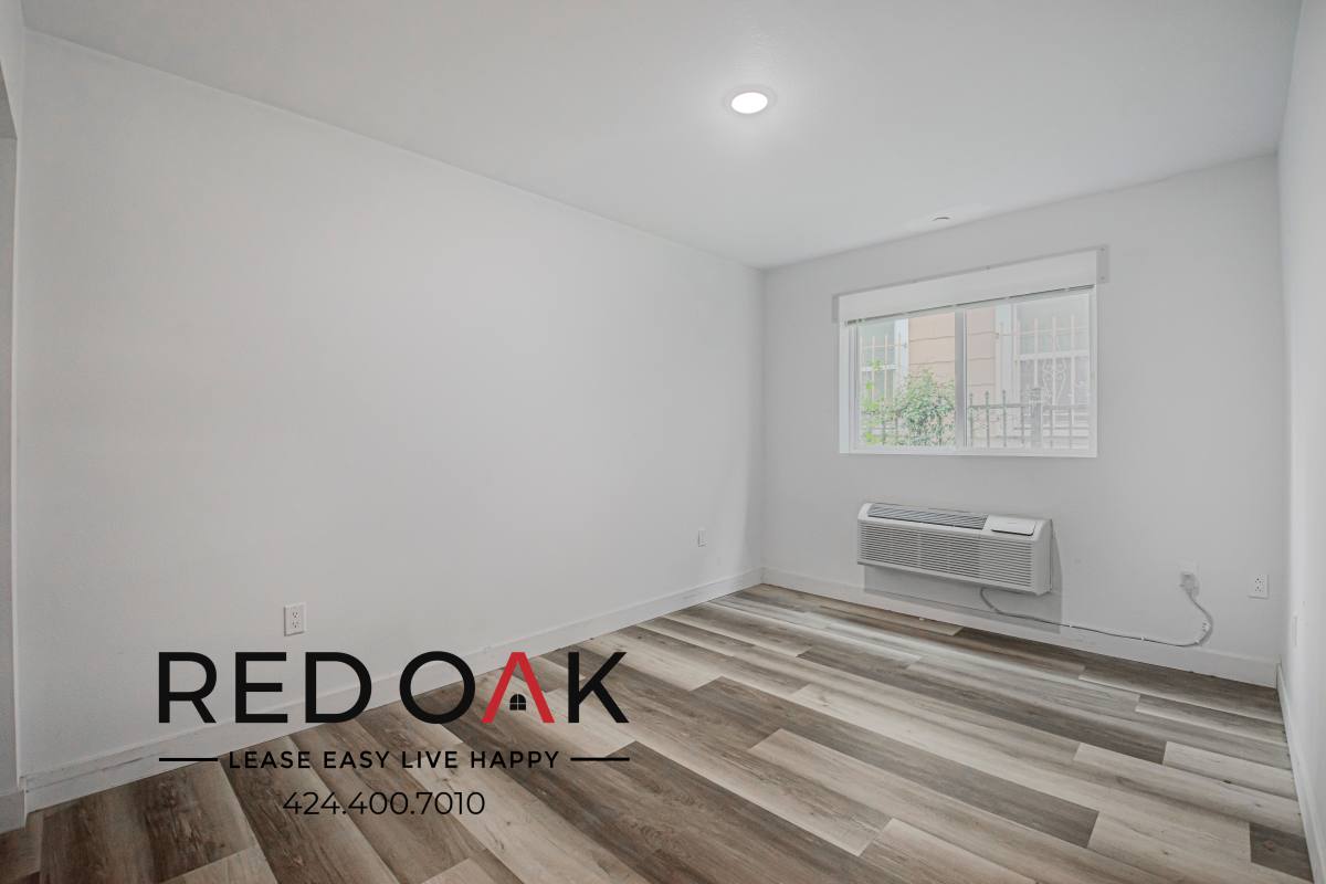 Condo for rent at 2837 San Marino St #105, Los Angeles, CA 90006
