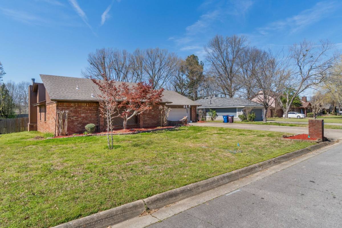 House for rent at 3104 S 104th St, Fort Smith, AR 72903