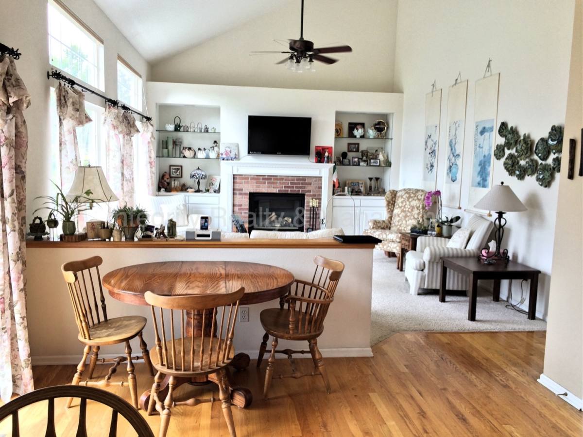 House for rent at 10088 Darwin Lane, Littleton, CO 80130