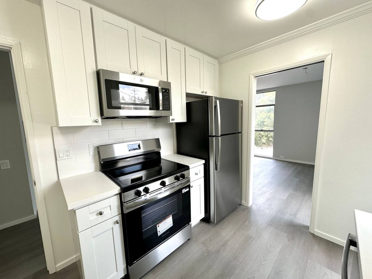 Apartment for rent at 3792 Harrison St, Oakland, CA 94611