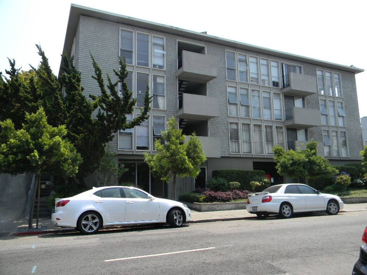 Apartment for rent at 3792 Harrison St, Oakland, CA 94611
