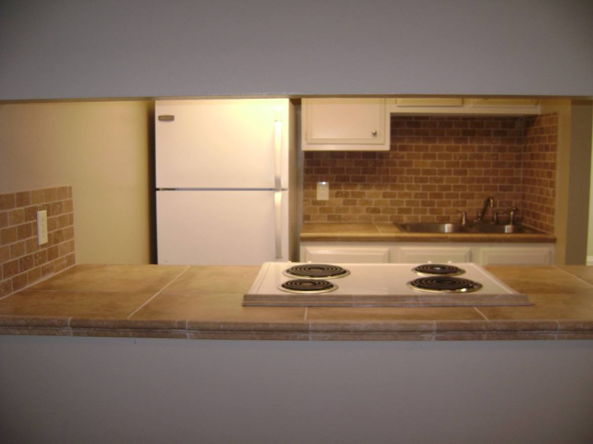 Apartment for rent at 908 Lamar St, Lafayette, LA 70501