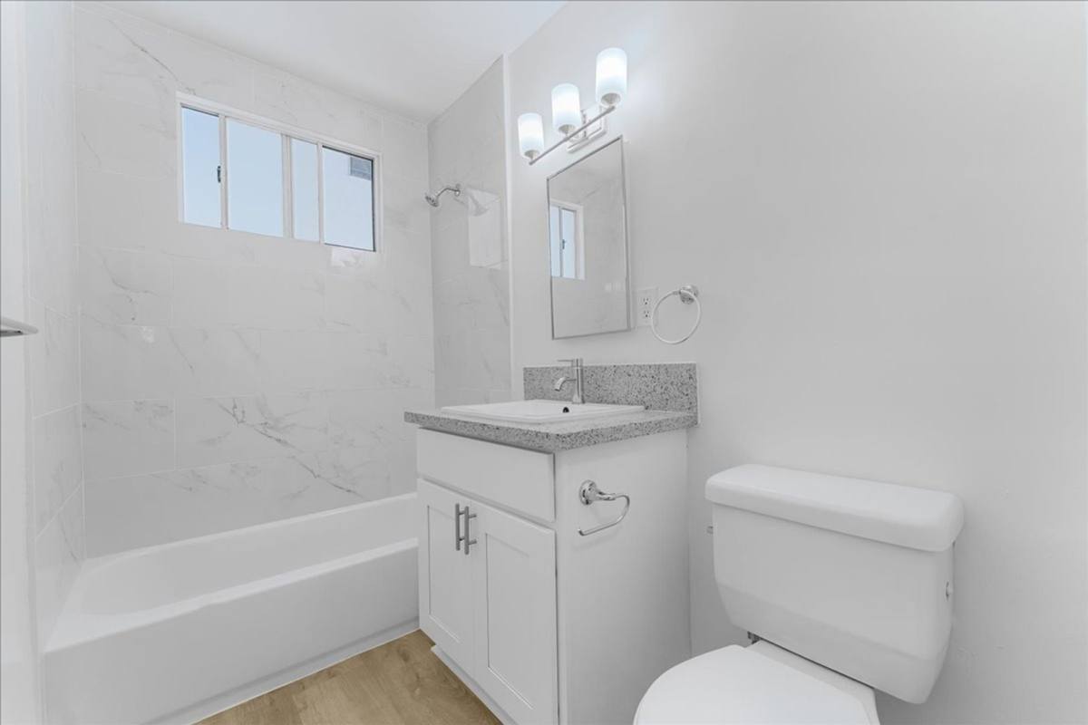 Apartment for rent at 3905 S Stevely Ave #9, Los Angeles, CA 90008