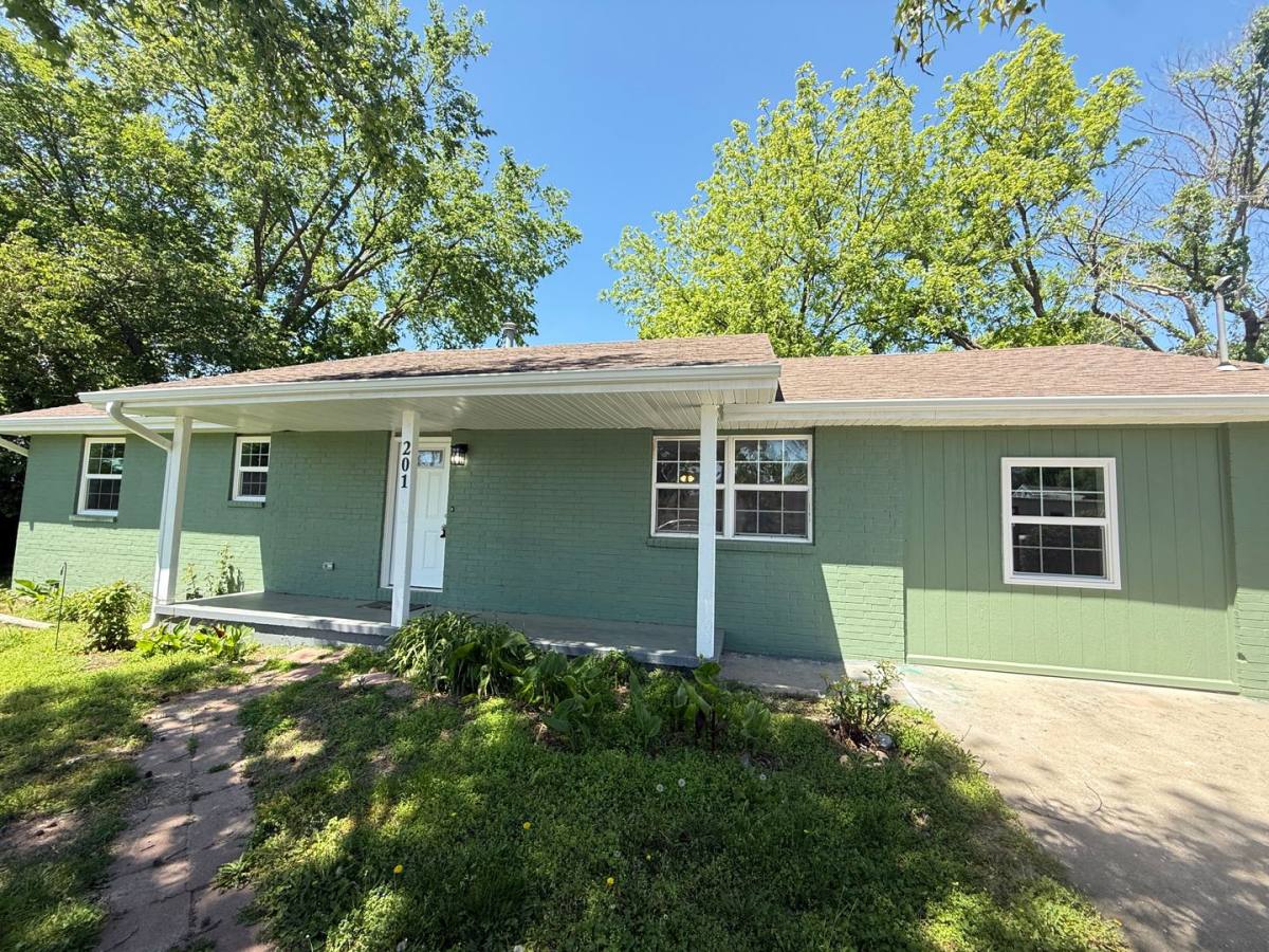 House for rent at 201 E Hall St, Ozark, MO 65721