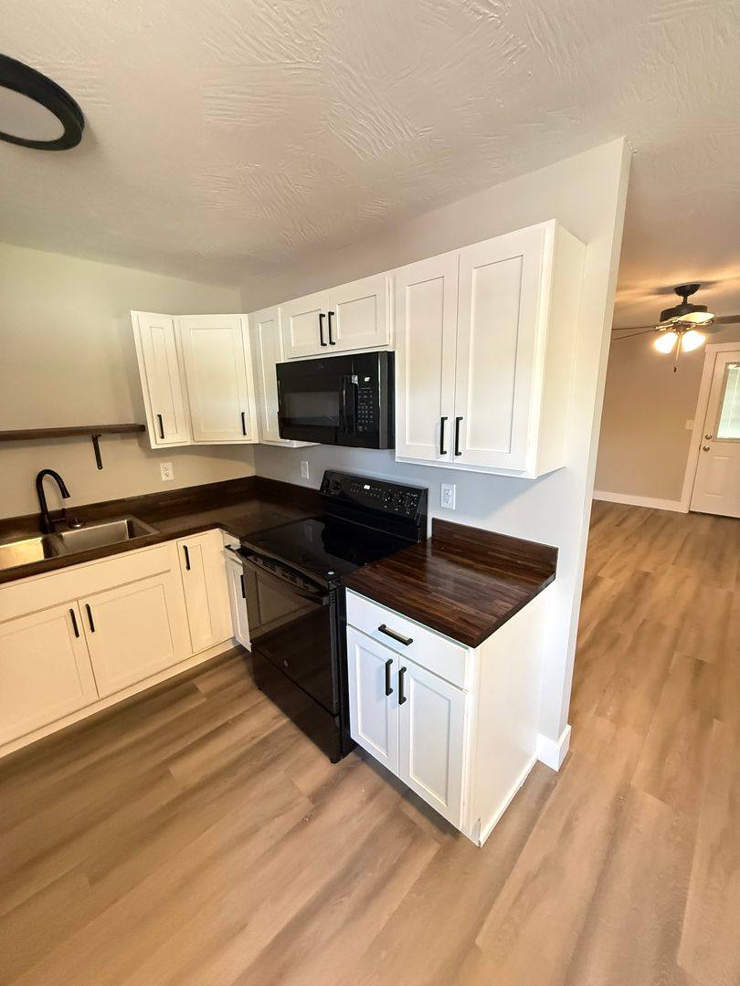 House for rent at 201 E Hall St, Ozark, MO 65721