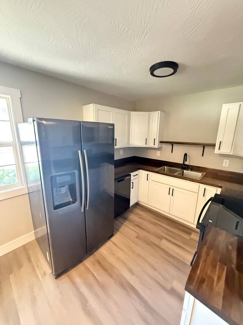 House for rent at 201 E Hall St, Ozark, MO 65721