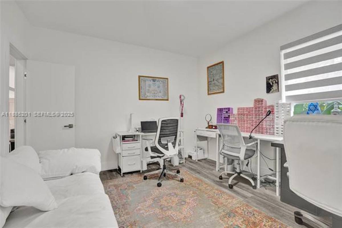 House for rent at 3784 Sheridan Ave, Miami Beach, FL 33140