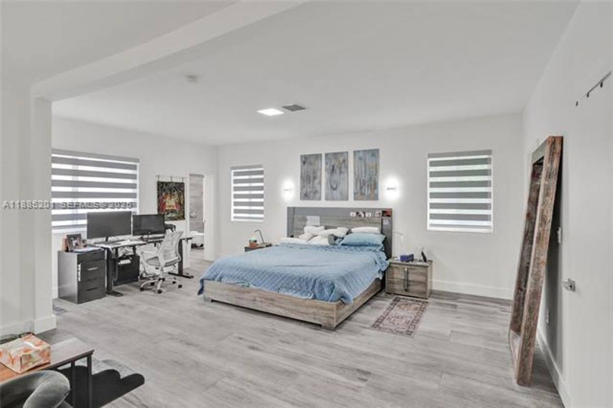 House for rent at 3784 Sheridan Ave, Miami Beach, FL 33140