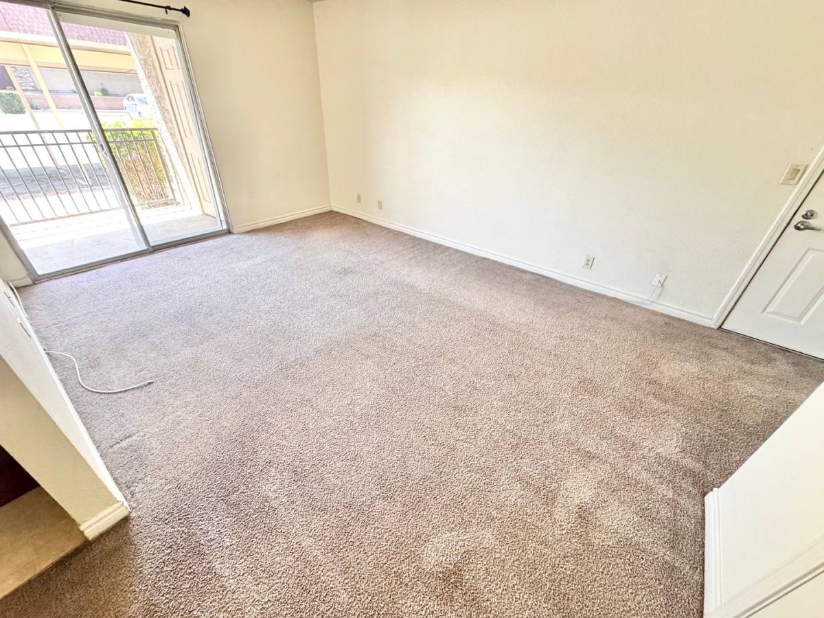 Condo for rent at 5060 Indian River Dr, Las Vegas, NV 89103