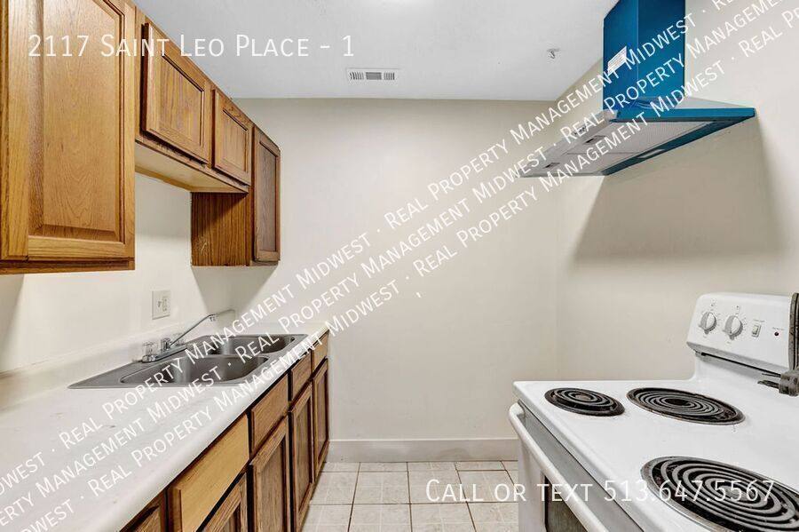 Apartment for rent at 2117 Saint Leo Place #1, Cincinnati, OH 45211