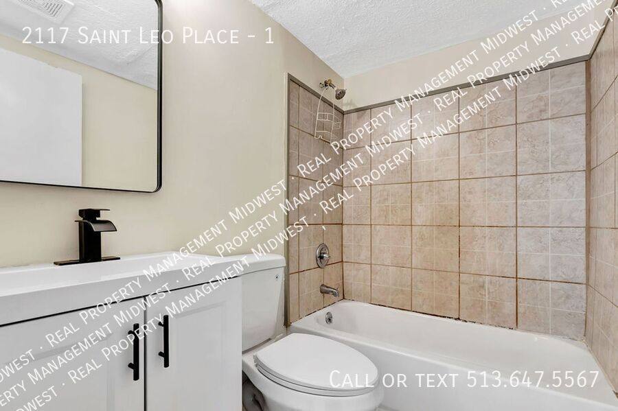 Apartment for rent at 2117 Saint Leo Place #1, Cincinnati, OH 45211