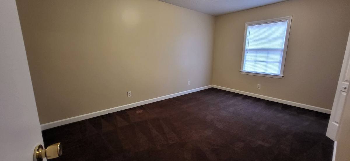 Apartment for rent at 1005 N Elm St, Lumberton, NC 28358