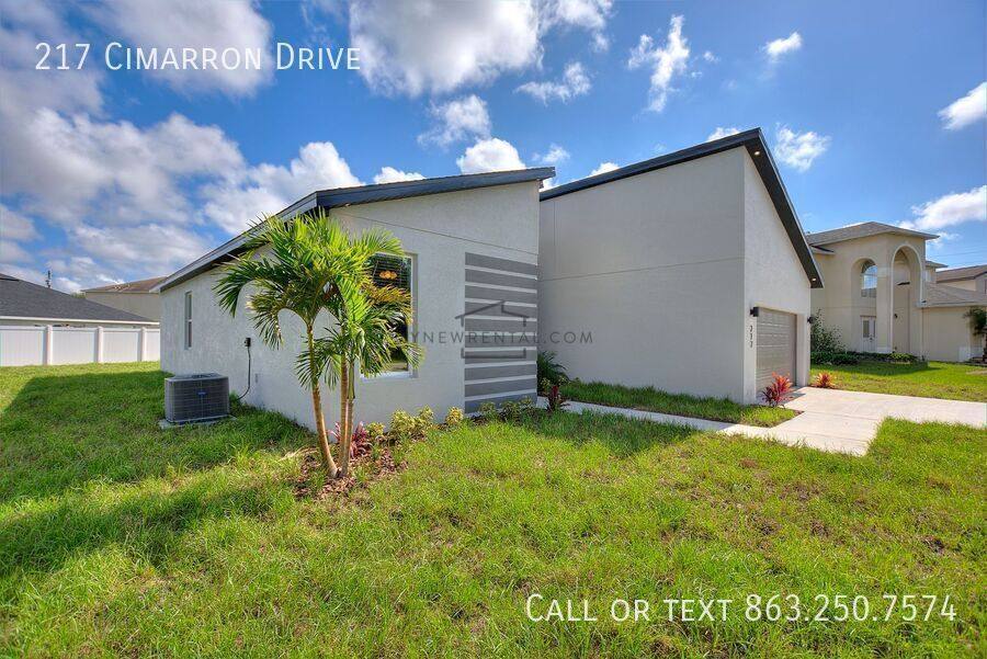 House for rent at 217 Cimarron Dr, Kissimmee, FL 34759