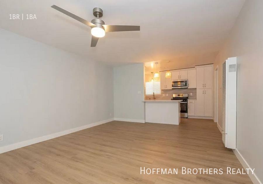 Apartment for rent at 4185 N Broadway, Redondo Beach, CA 90277