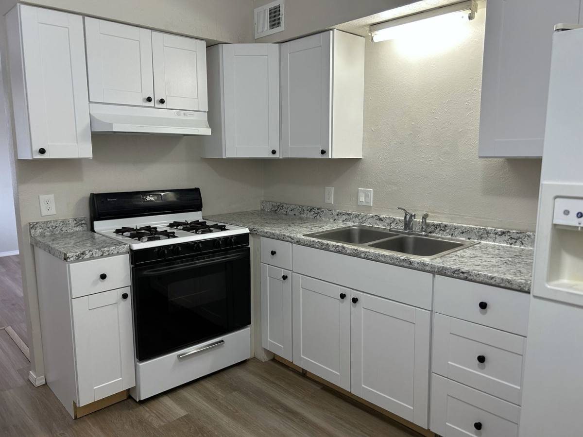 Apartment for rent at 940 Chelwood Park Blvd NE, Albuquerque, NM 87112
