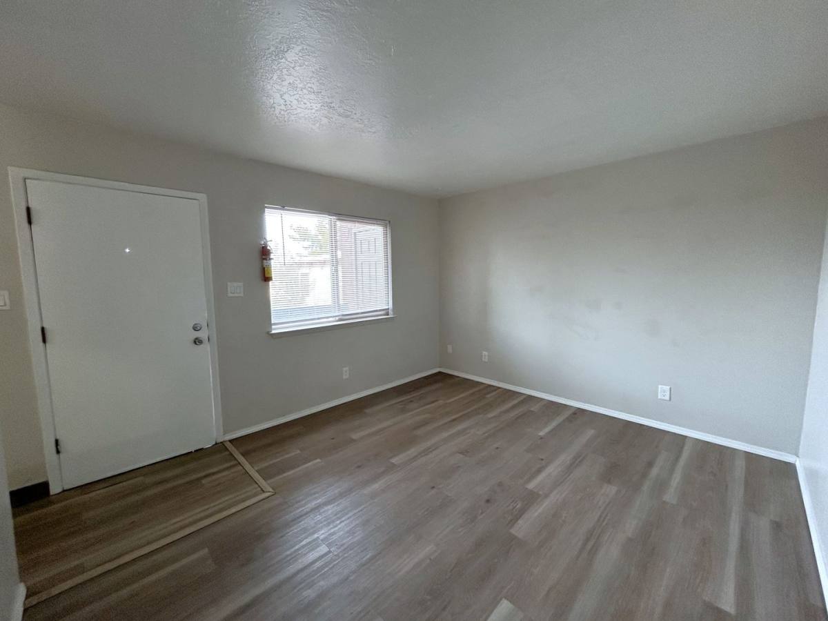 Apartment for rent at 940 Chelwood Park Blvd NE, Albuquerque, NM 87112