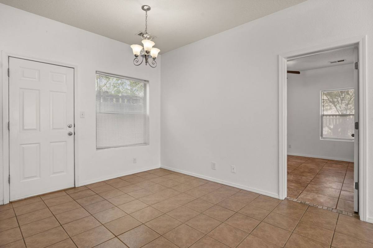 Apartment for rent at 2406 Broadway Dr NE, Albuquerque, NM 87102