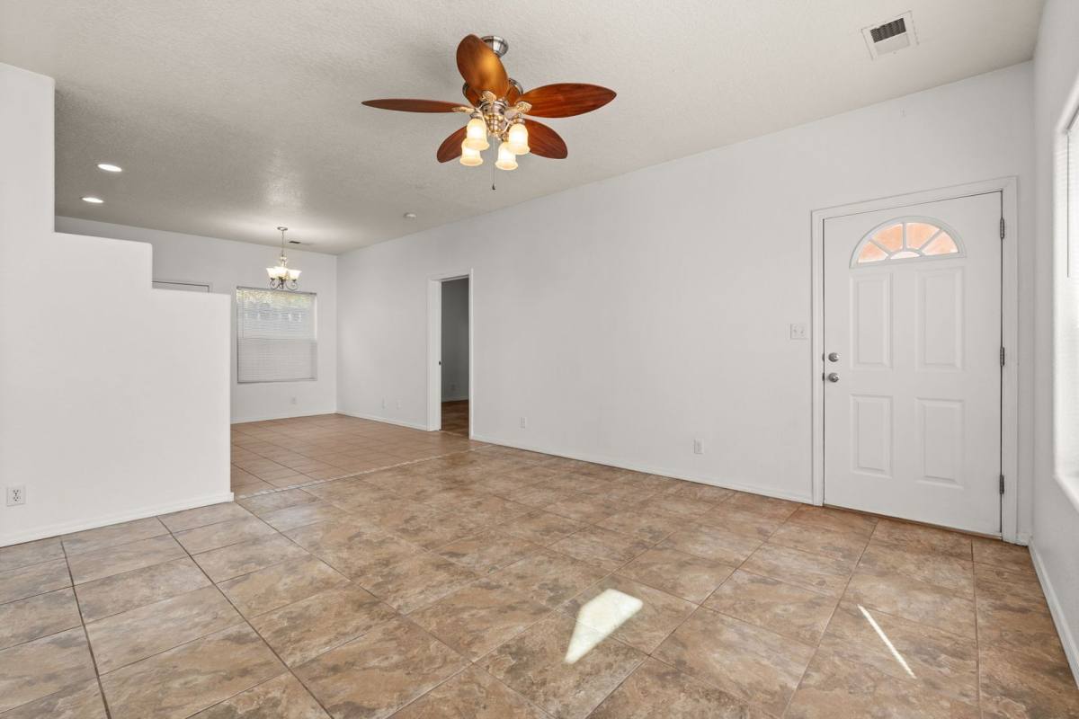 Apartment for rent at 2406 Broadway Dr NE, Albuquerque, NM 87102