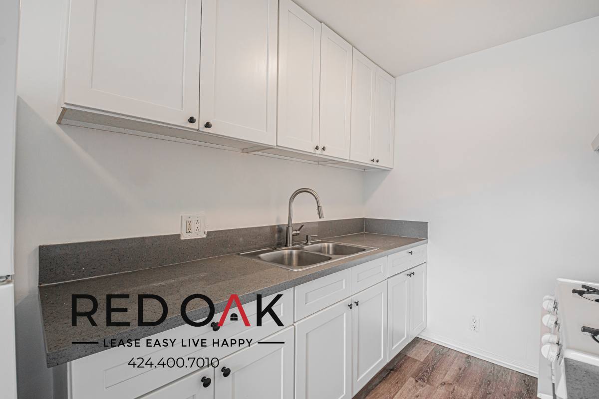 Condo for rent at 252 E 79th St #252, Los Angeles, CA 90003