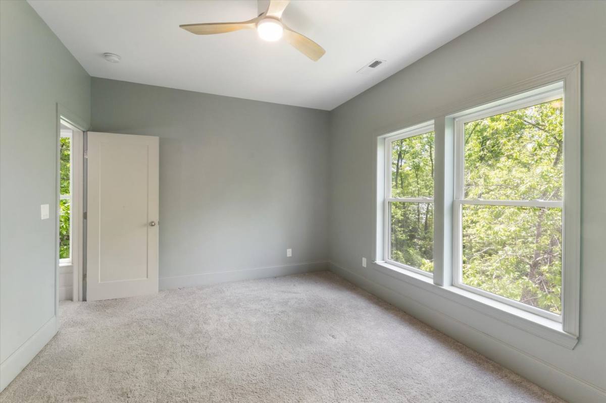 House for rent at 136 Blythe Rd, Brevard, NC 28712