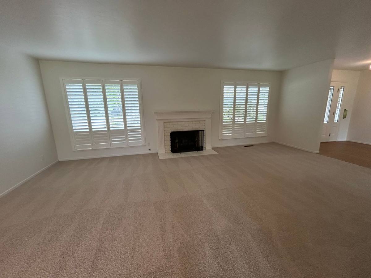 House for rent at 7588 Oak Leaf Dr, Santa Rosa, CA 95409