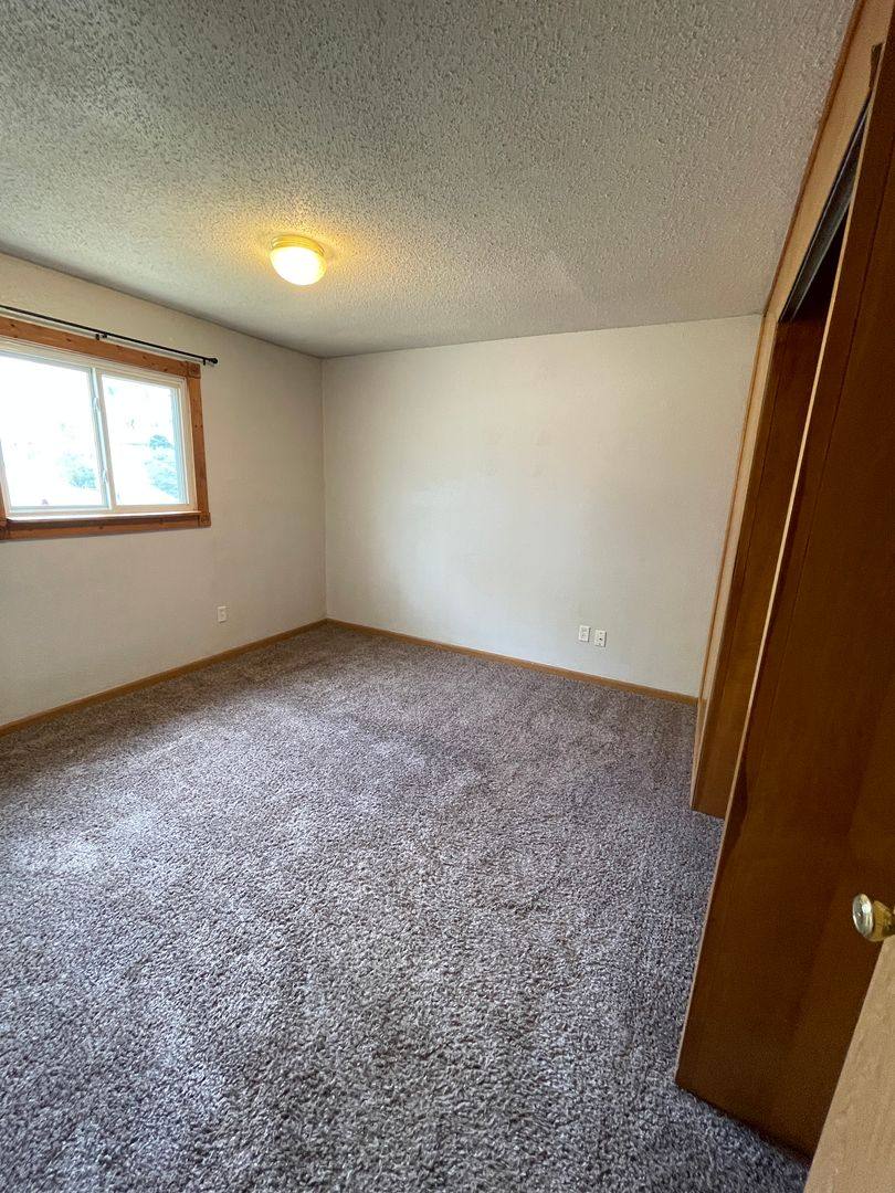 House for rent at 927 Blaine Ave, Rapid City, SD 57701