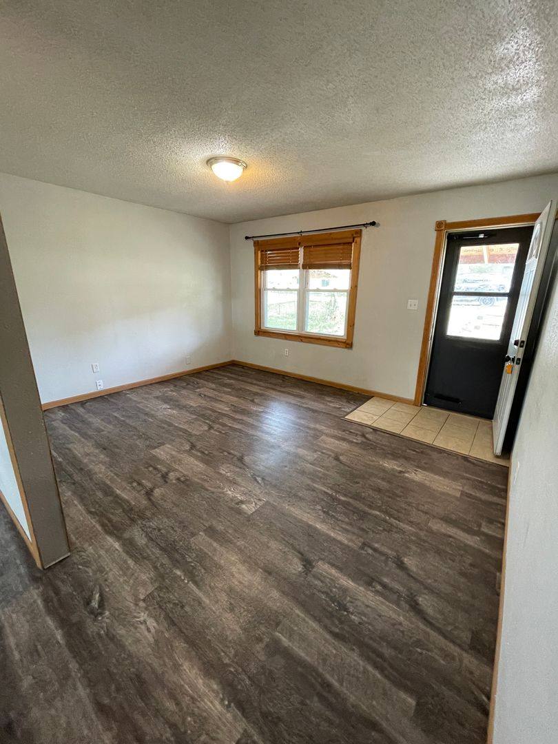 House for rent at 927 Blaine Ave, Rapid City, SD 57701