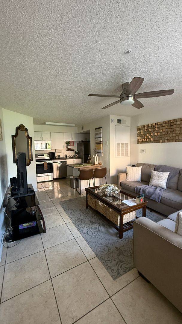 Apartment for rent at 2213 Grand Cayman Court #1116, Kissimmee, FL 34741
