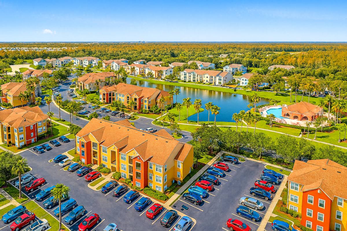 Apartment for rent at 2213 Grand Cayman Court #1116, Kissimmee, FL 34741