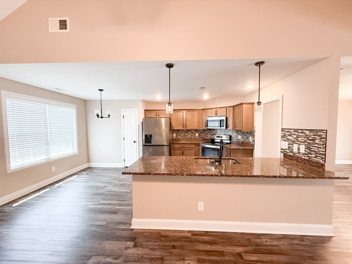House for rent at 350 Dugger Dr, Clarksville, TN 37040